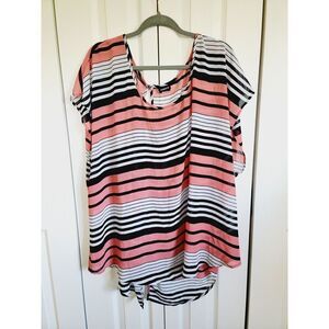 Torrid 4 Blouse Plus 4X Striped Chiffon Pink Black White Back Button‎ Scoop Neck
